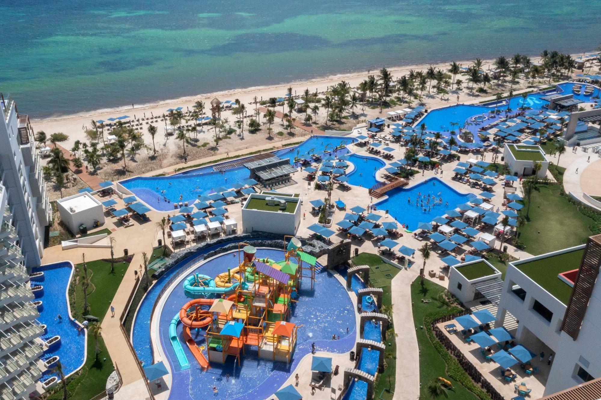 פוארטו מורלוס Royalton Splash Riviera Cancun, An Autograph Collection All-Inclusive Resort מראה חיצוני תמונה