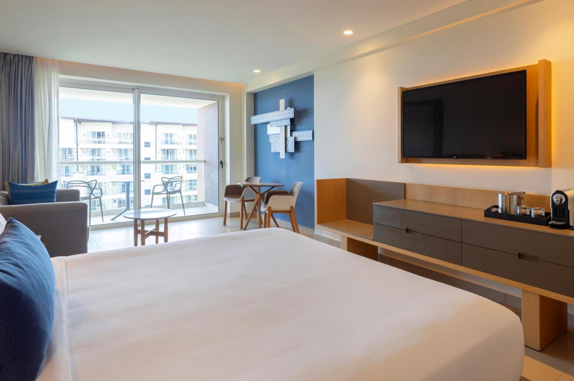 פוארטו מורלוס Royalton Splash Riviera Cancun, An Autograph Collection All-Inclusive Resort מראה חיצוני תמונה